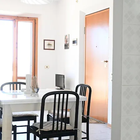 M439 - Marcelli, Trilocale Con Ampia Terrazza E Posto Auto * Marcelli